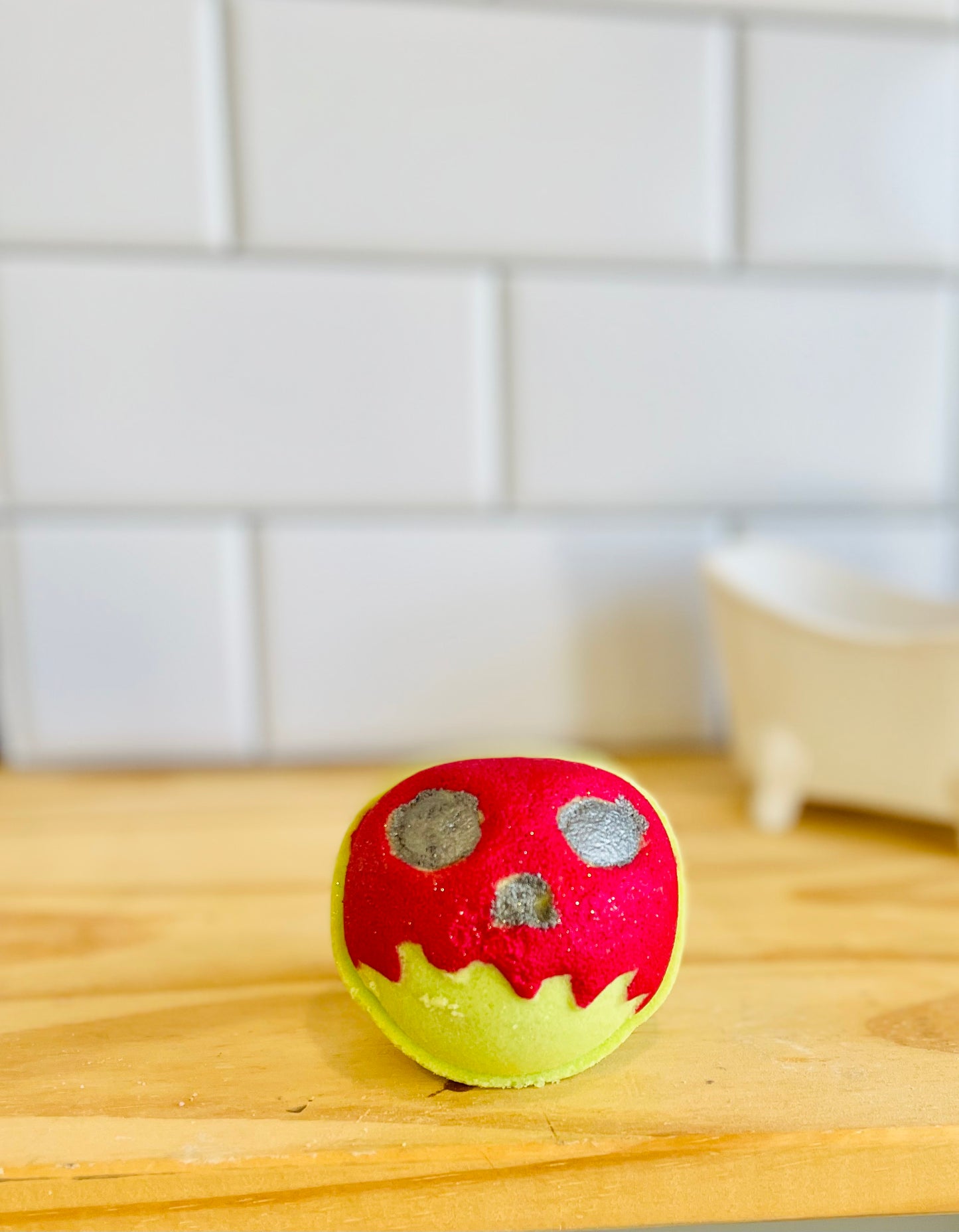 Poisoned Apple Bath Bomb