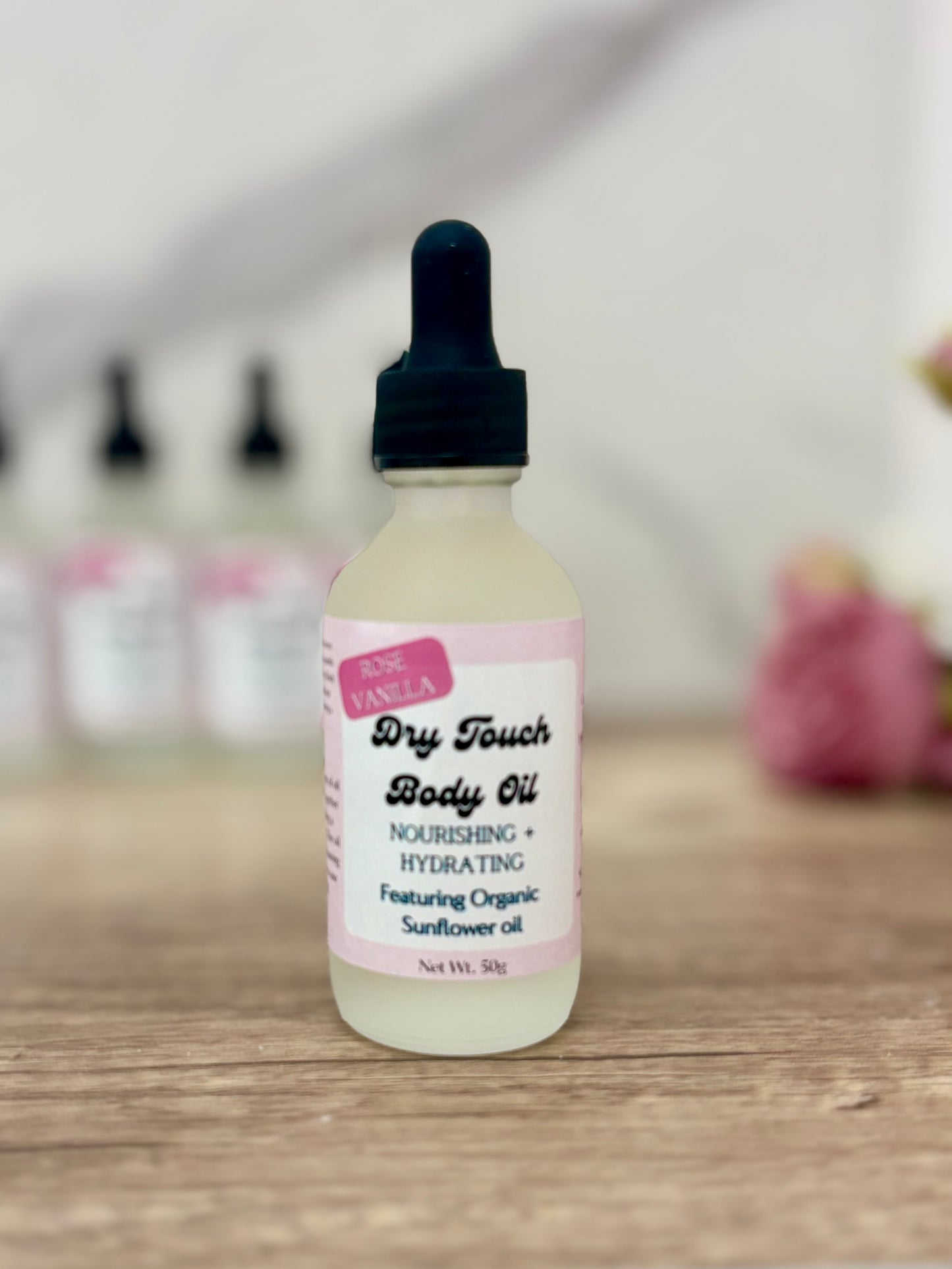 Rose Vanilla Dry Touch Body Oil – Lightweight, Fast-Absorbing Hydration