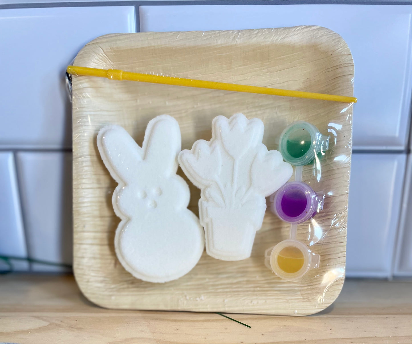 Paint-Your-Own Bath Bomb Kit